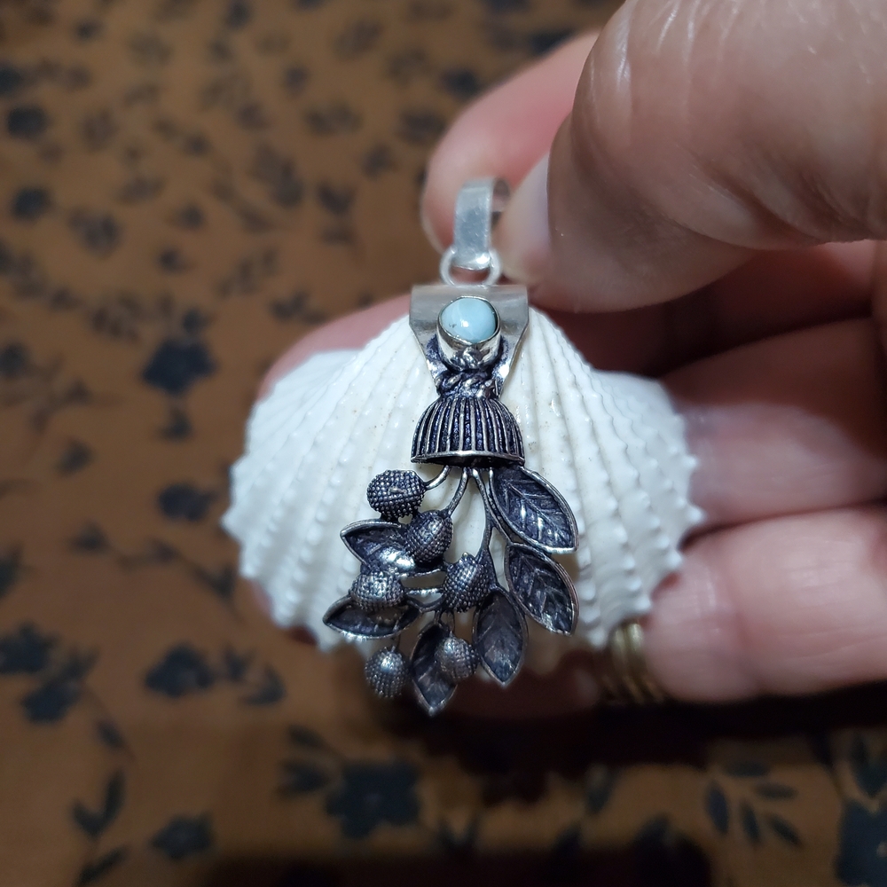 Shell Pendant With Natural Larimar